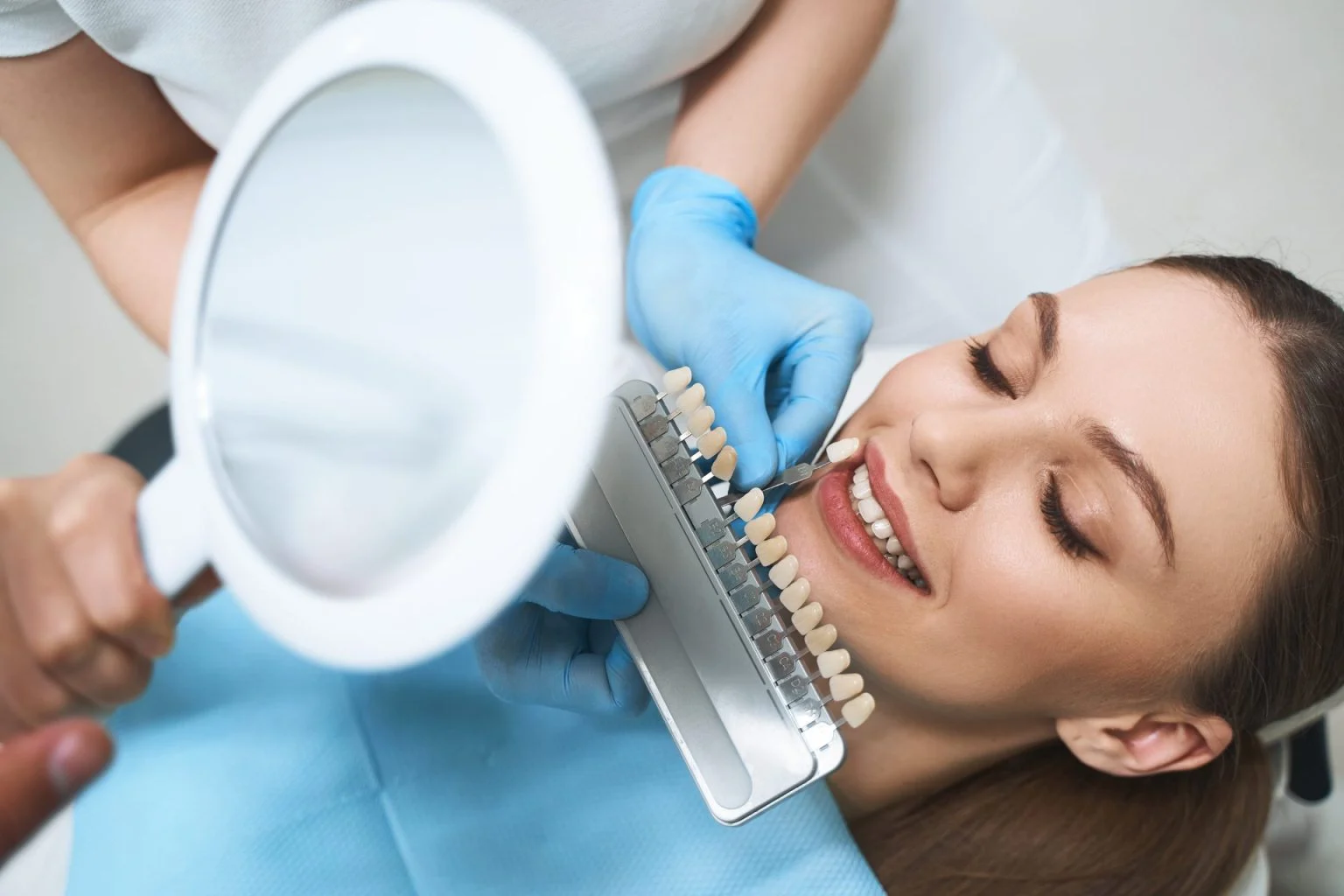 Can Porcelain Veneers Be Repaired